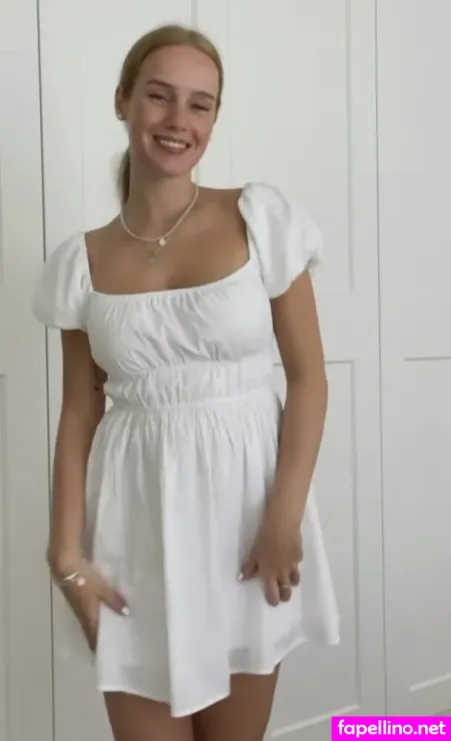 Nadine Von Relaxasmr OnlyFans Thumbnail #yLXEFOKMIF