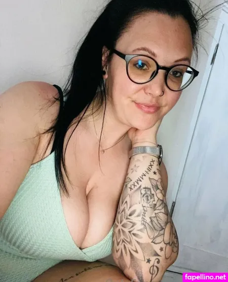 Nadine Wirth OnlyFans Thumbnail #Q1zGVd9ba1