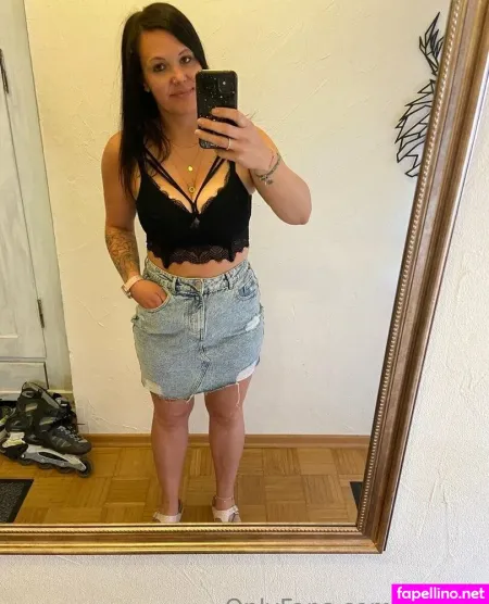 Nadine Wirth OnlyFans Thumbnail #fDuHXJRNwo