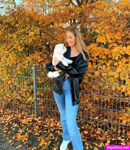 Nadine Zofi Main Profile Photo