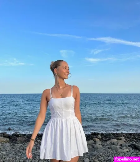 Nadine Zofia Hamleh OnlyFans Thumbnail #SzkqZttOIi