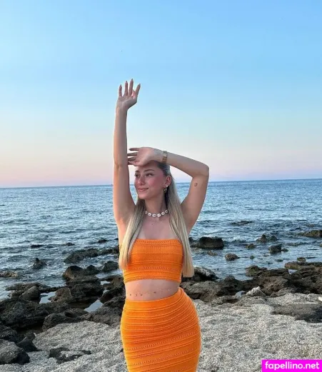 Nadine Zofia Hamleh OnlyFans Thumbnail #YejZvImLQx