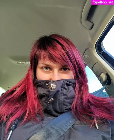 Nadine22 OnlyFans Thumbnail #D2KbyuF3qD