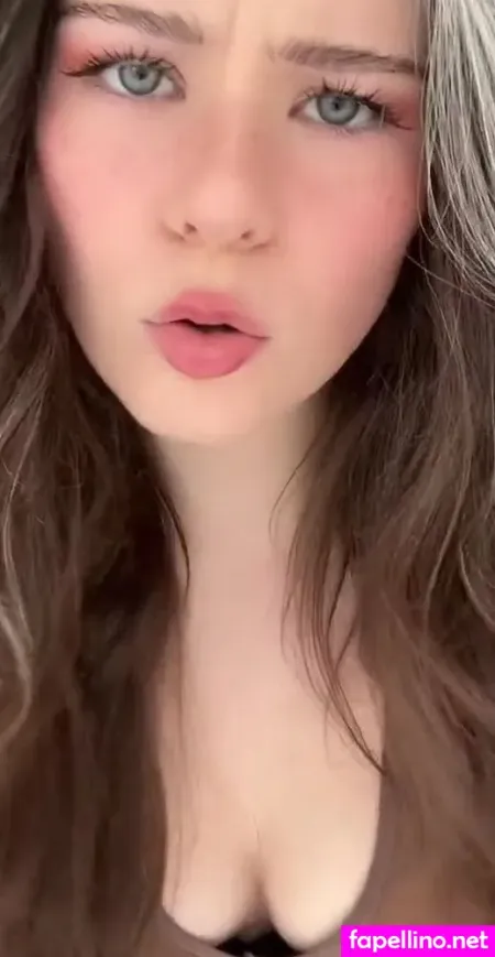 Nadinebreaty OnlyFans Thumbnail #4Uge2mN5lp