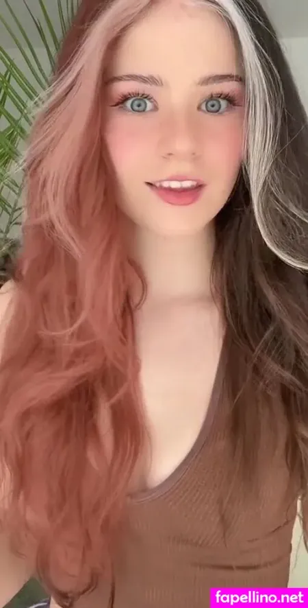 Nadinebreaty OnlyFans Thumbnail #VHanEe0ET1