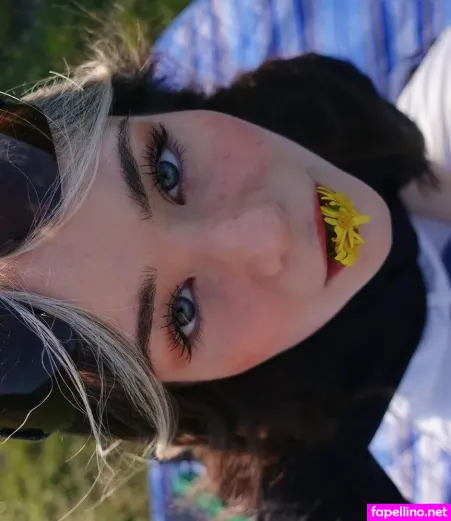 Nadinebreaty OnlyFans Thumbnail #vYT7EYEDKD