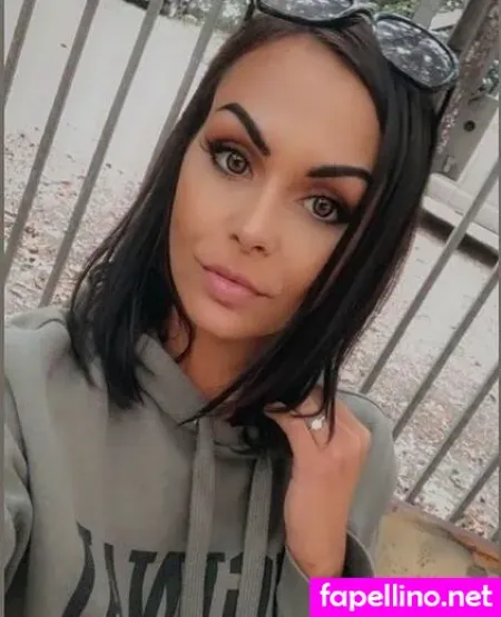 Nadinechase OnlyFans Thumbnail #P9yd7Blumm