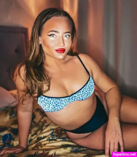 Nadinkittin OnlyFans Thumbnail #WP8ypYqL24