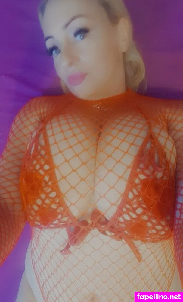 Nadinnne34K, nadinnne Nude Leaked OnlyFans Photo #4hFPumWBt4