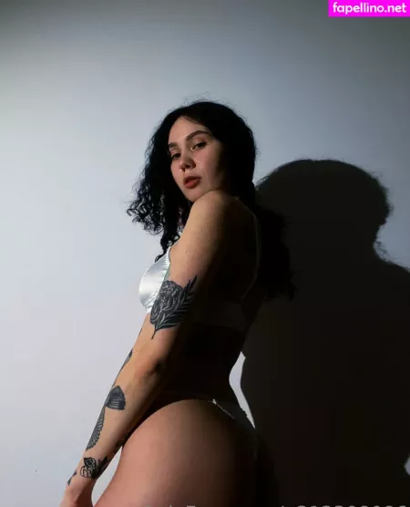 Nadinwhitmor OnlyFans Thumbnail #KP49vRIkFk