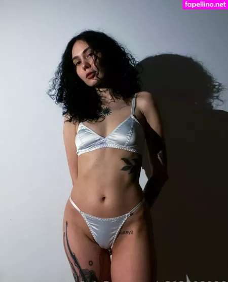 Nadinwhitmor OnlyFans Thumbnail #xAkBNZuPws