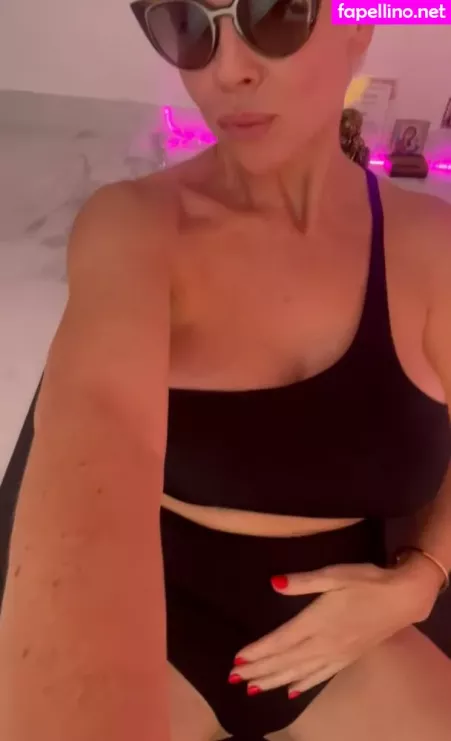 Nadya Basinger OnlyFans Thumbnail #UCg3Tb91ju