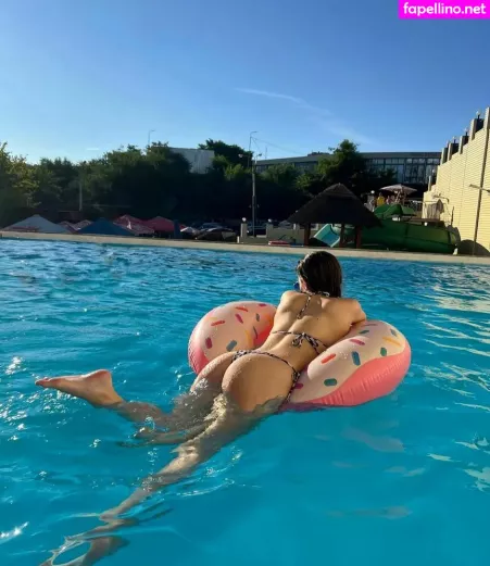 Nadya Granenko OnlyFans Thumbnail #9tC4Fy2ccA