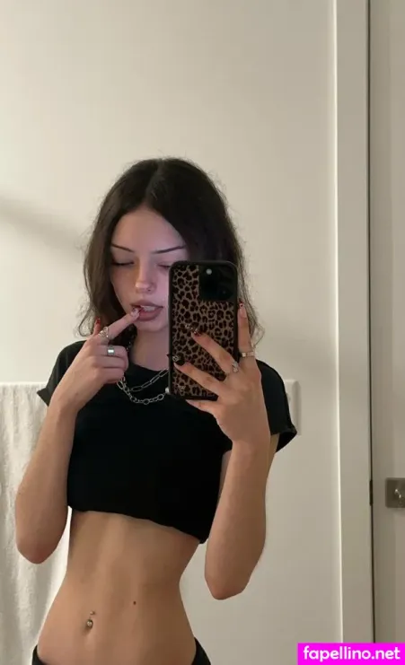 Nadya Yereminn OnlyFans Thumbnail #fysOdBIdit