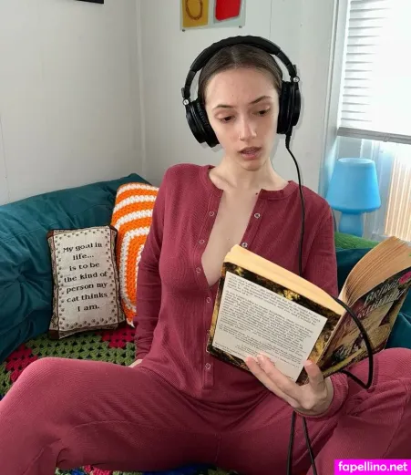 Nadyneluchon OnlyFans Thumbnail #DFsBMJj5Q5