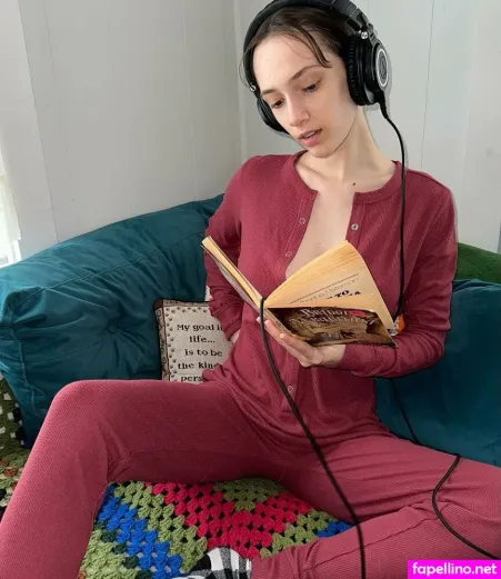 Nadyneluchon OnlyFans Thumbnail #wnlkMLcVOr