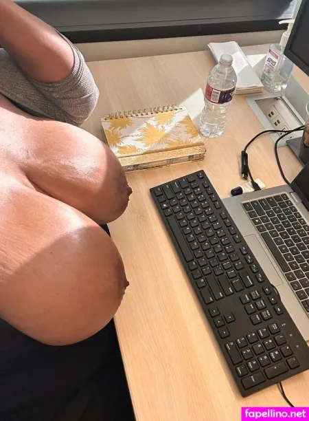 Naenaer3alnasty OnlyFans Thumbnail #bZx8zPWvS5