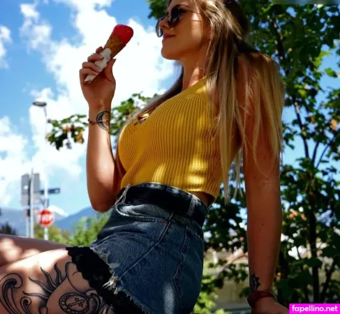 Naguura Twitch OnlyFans Thumbnail #S7LgOFnO0N