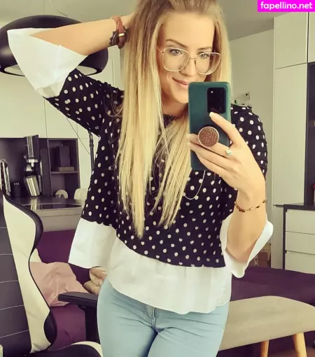 Naguura OnlyFans Thumbnail #dpLetDD7by