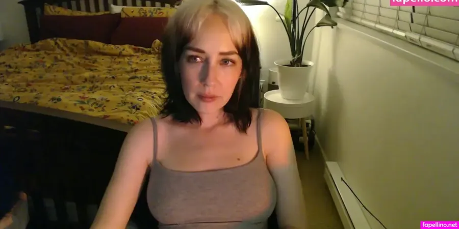 Nahlahoney Main Profile Photo