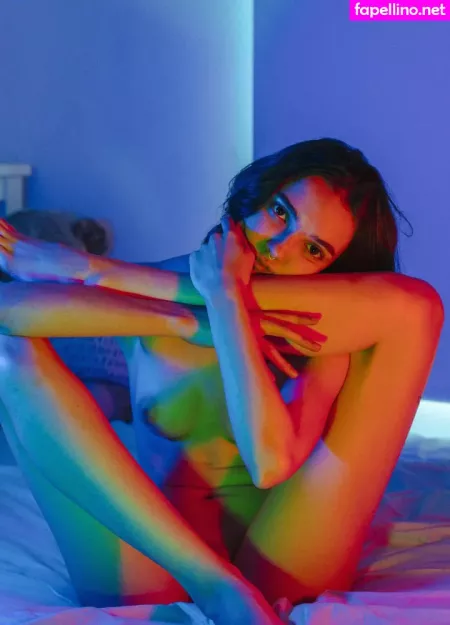 Naia Lucy Briscall OnlyFans Thumbnail #AuLwnBxGle
