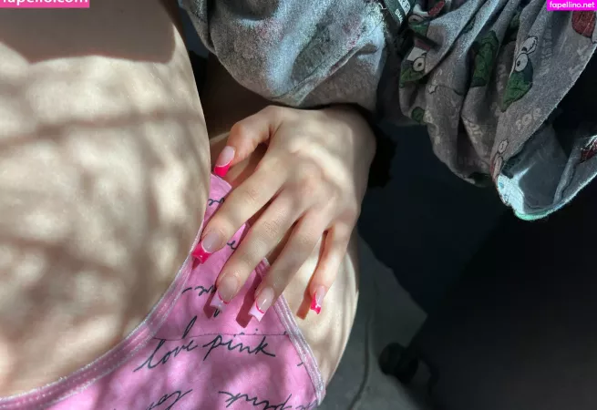 Naiifree OnlyFans Thumbnail #9CZAoi6Z7O
