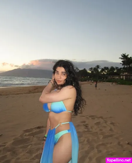 Naila Iqbal OnlyFans Thumbnail #Q3lAwb9Cp0