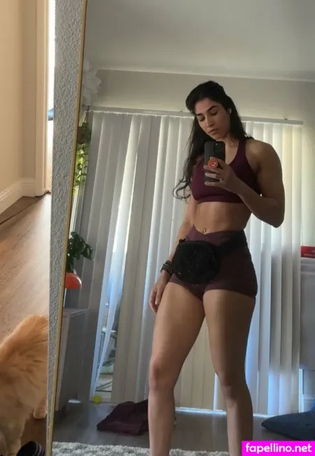 Naila Iqbal Main Profile Photo