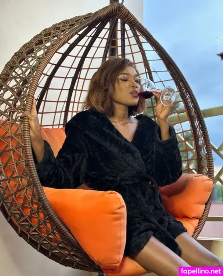 Nailahebony Main Profile Photo