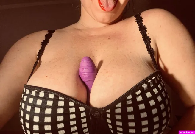 Nairaaa OnlyFans Thumbnail #zD7oZj3CBp