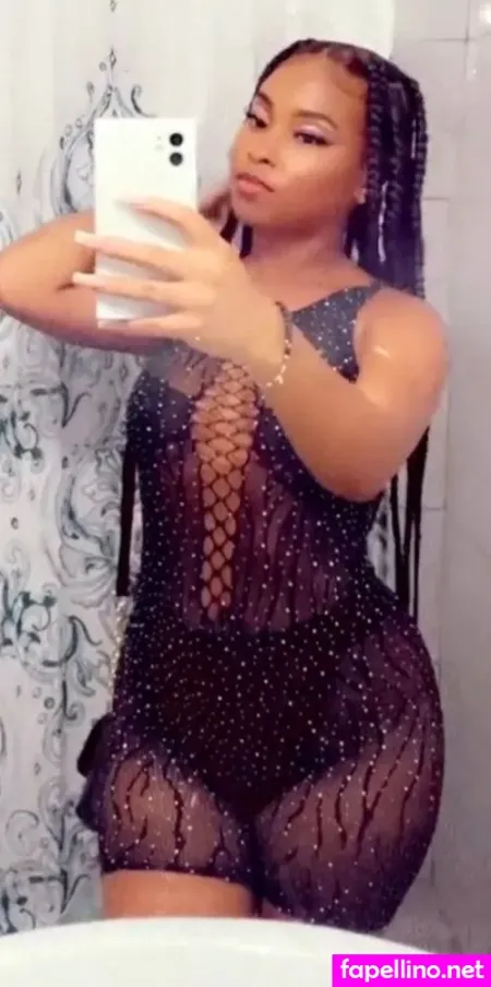 Naisluis OnlyFans Thumbnail #KRvI9VnIFR