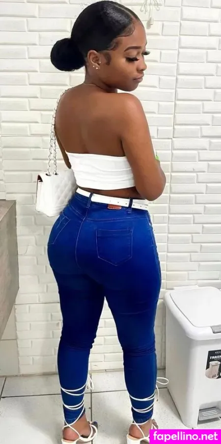 Naisluis OnlyFans Thumbnail #emRLIOwWRg