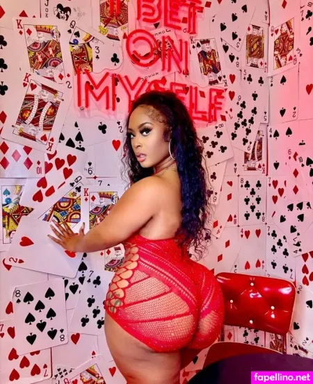 Naiysoglamfree OnlyFans Thumbnail #Ab7Dy2LdZl