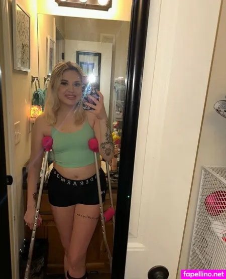 Naked Nikki OnlyFans Thumbnail #YeUUNjGZRQ