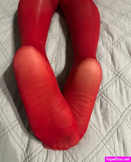 Nakedcaramelsoles OnlyFans Thumbnail #rw34EMqYTD