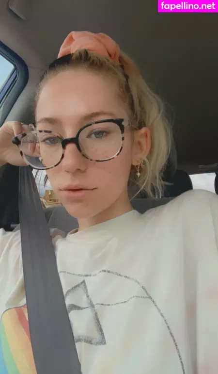 Nakedella OnlyFans Thumbnail #kyNTrHrhT7