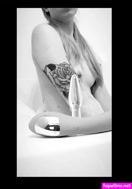 Nakedplantlady OnlyFans Thumbnail #zDPft6KA9X