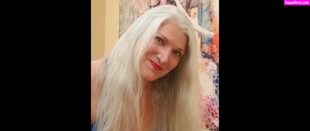 Nakedyoganakedyoga OnlyFans Thumbnail #TVDaV1rdAd