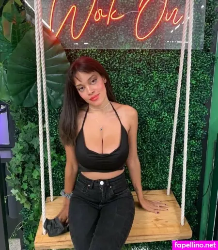 Nakishka OnlyFans Thumbnail #MtdFjZxm8M