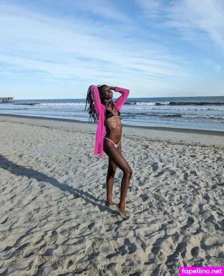 Nakitapowers OnlyFans Thumbnail #LmGUMPNzTS