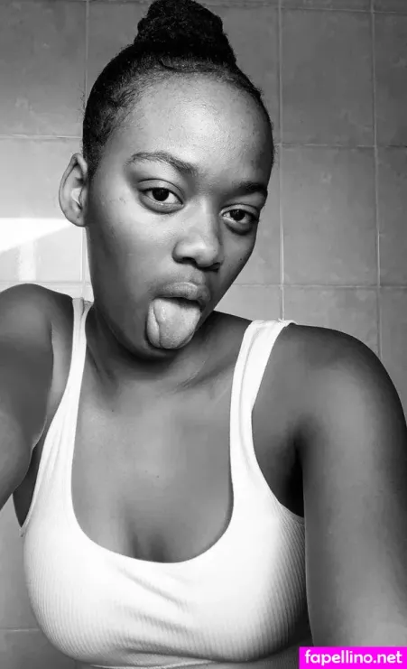 Naledinhlanhlalebyane OnlyFans Thumbnail #zc0h971Bo5