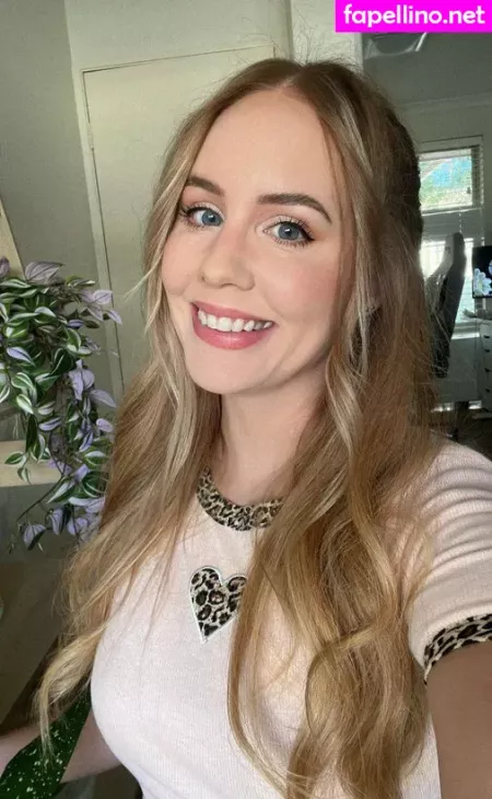 Nalopia OnlyFans Thumbnail #2jito9dZFy