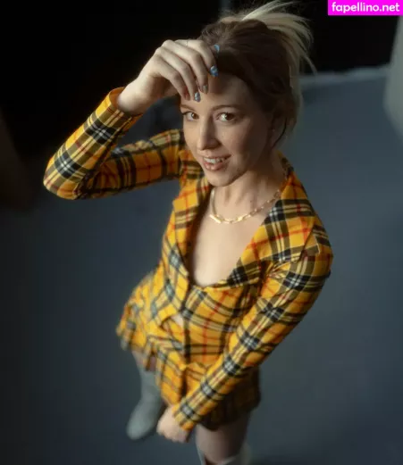 Namanicks OnlyFans Thumbnail #UYZEn5vgD9