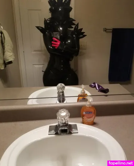 Nami Latex OnlyFans Thumbnail #MezHHJToO4