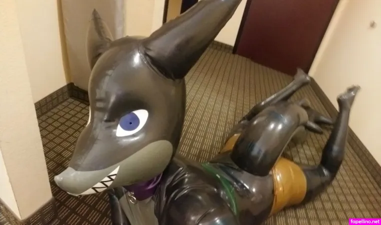 Nami Latex OnlyFans Thumbnail #loibwO9DE8