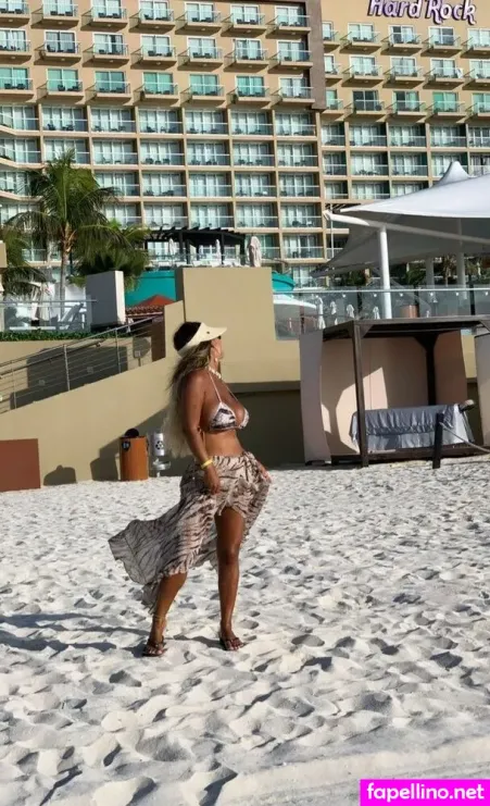 Nana Magalhaes OnlyFans Thumbnail #DGJ1b3Riiy
