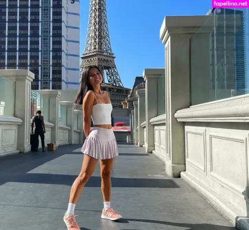 Nana May OnlyFans Thumbnail #B1WogSsY3G