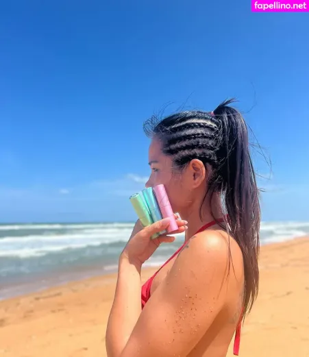 Nana May OnlyFans Thumbnail #LFQtiLJyda