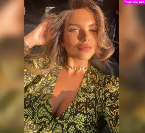Nana Van Veghel OnlyFans Thumbnail #ZAosOIoMfv