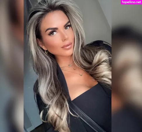 Nana Van Veghel OnlyFans Thumbnail #mBMnimyA1o